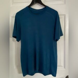 Lululemon metal vent tech short-sleeve shirt
